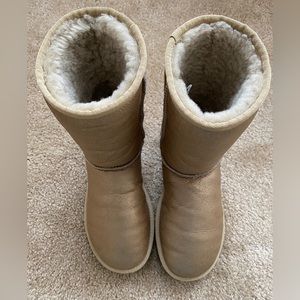 Authentic Ugg Australia Classic Short Gold Metallic Boots